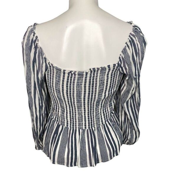 American Eagle Outfitters AEO Blue White Stripe Smocked 3/4 Sleeve Top Medium‎ - Picture 3 of 7